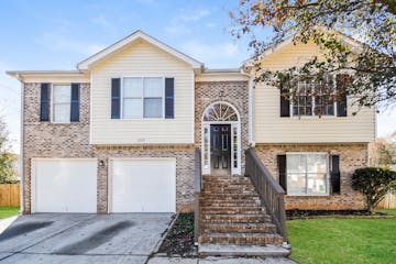 6389 ISLE OF PALMS LITHONIA, GA 30058